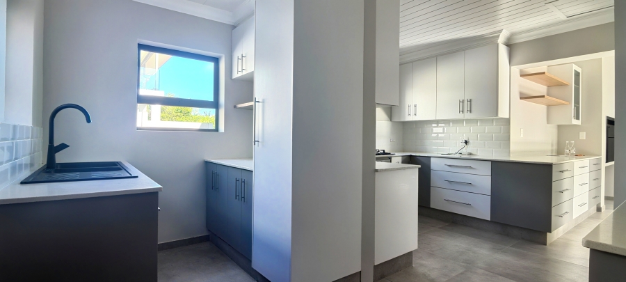 3 Bedroom Property for Sale in Dana Bay Western Cape